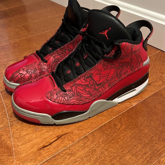 Jordan shoes - Picture 2 of 4